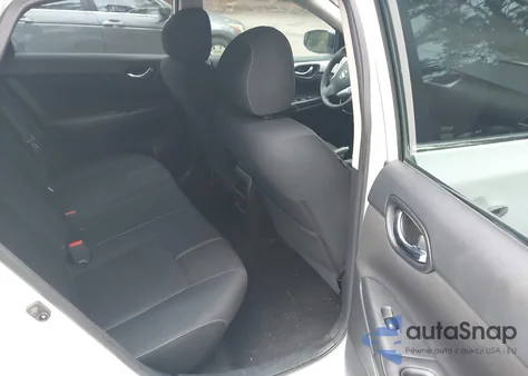 2017 Nissan Sentra S z USA, uszkodzony, nr VIN 3N1AB7AP0HY248420